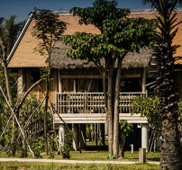 phumbaitang-villas-terrace-home