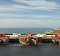 Amanoi_Dining-Hero-7