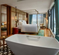 DELUXE-SUITE_1301_04b-min