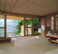 Beachfront-Duplex-Pool-Villa-1