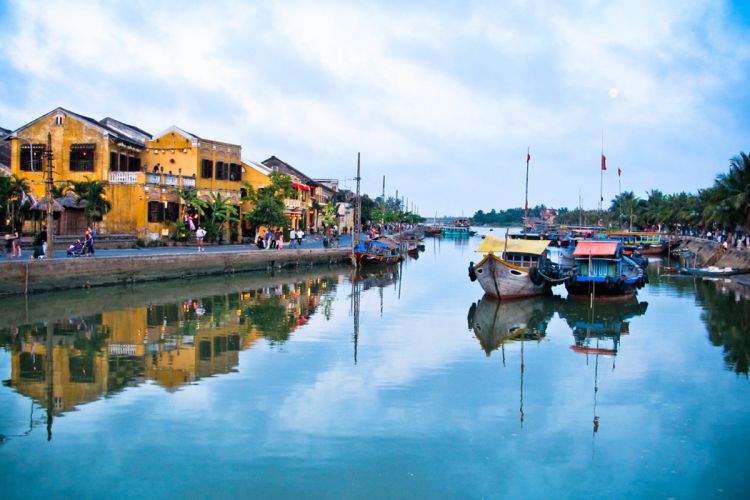 Day 7: Hoi An - Hue (100km - 2h30 By Car) (B; L) (Breakfast, Lunch)